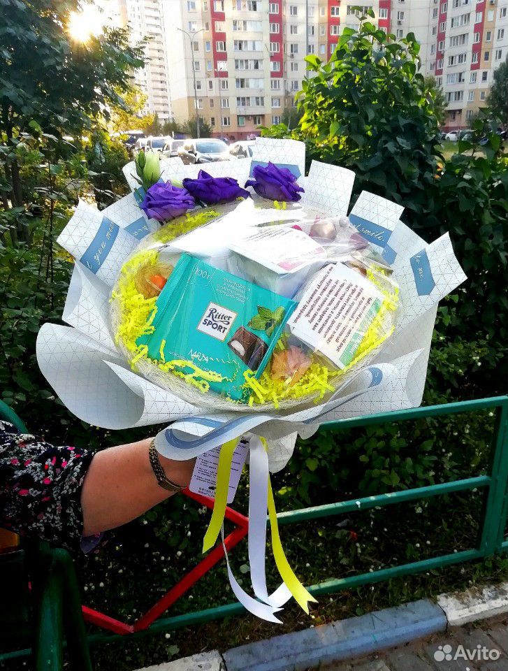 Букеты вкусные с шарами купить на Зозу.ру - фотография № 4