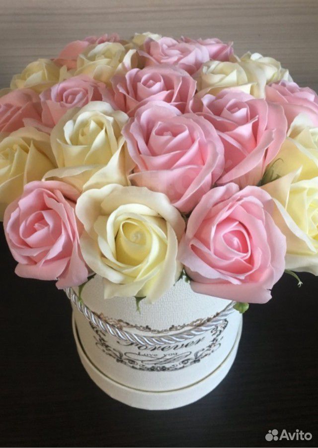 Розы в белой коробке купить на Зозу.ру - фотография № 1