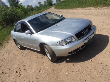 Audi A4 1.6 AT, 1999, седан