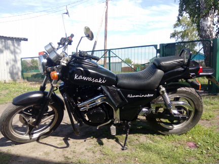 Продам мотоцикл Kawasaki illuminator Se250