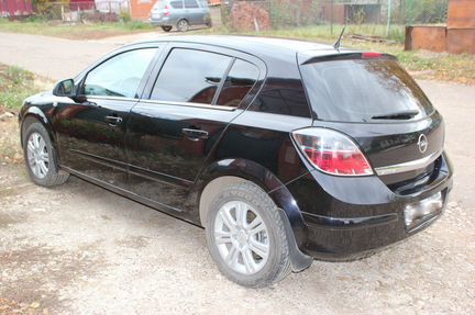 Opel Astra 1.6 МТ, 2010, 95 000 км