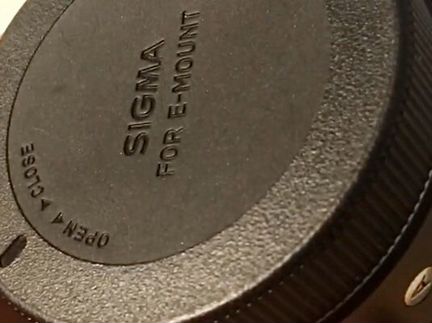 Sigma 30mm f2.8 Sony e