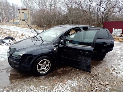 Ford Focus 2.0 МТ, 2005, 200 000 км