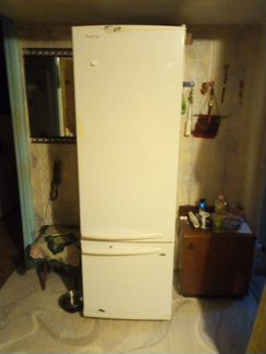 Холодильник в исправном состоянии