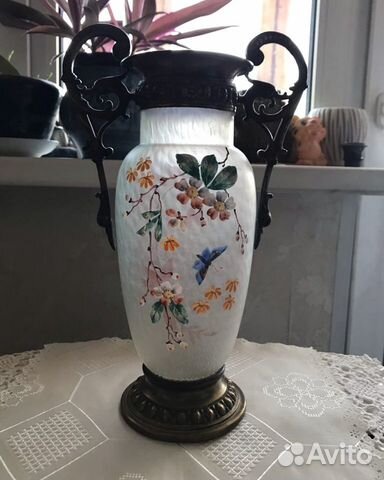 Старинная ваза