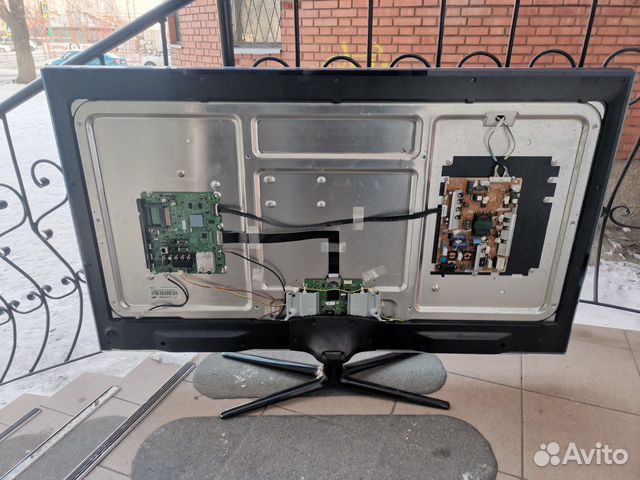 Телевизор Samsung ue55es6307 (По запчастям)