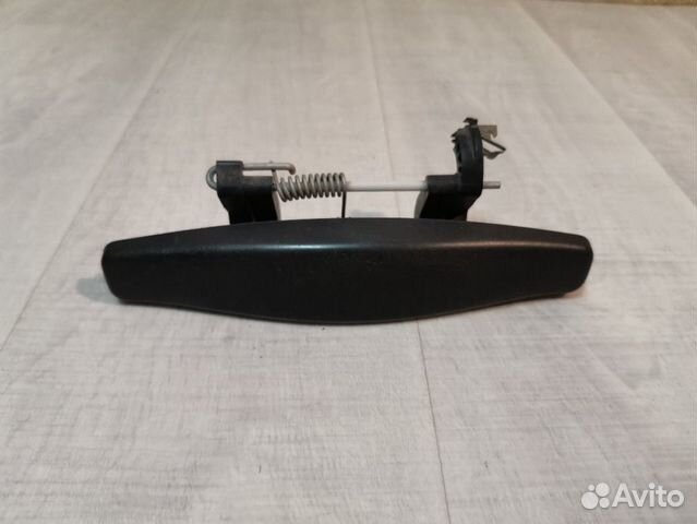 Ручка двери наружная левая Renault Sandero 1 1.4