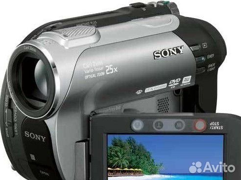 Видеокамера Sony Handycam