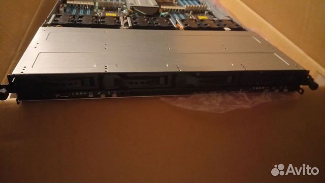 Новые серверные платформы Asus rs700da-E6-P 1U