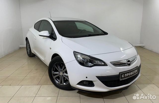 Opel Astra GTC `2013