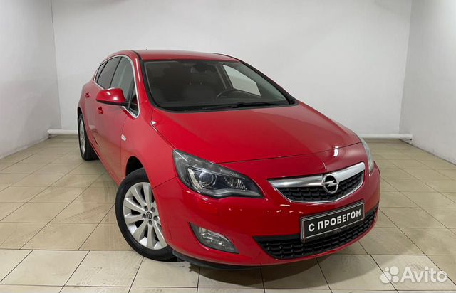 Opel Astra `2012