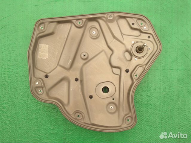 Стеклоподъёмник задний левый Шкода Октавия А5