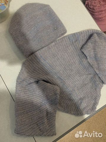 Шапка с шарфом женская