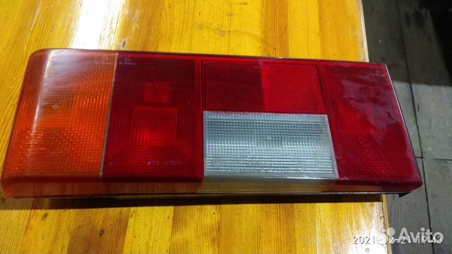 Задний левый фонарь на ваз 2108 и др
