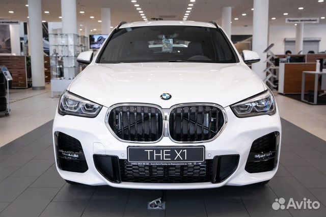 BMW X1 2.0 AT, 2022