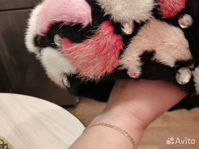 Берет с норковыми вставками.Очень красивый