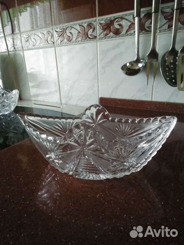 Хрустальная ваза