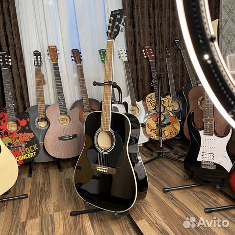 Гитара акустическая дредноут, новая