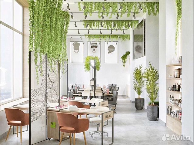 Мастер наращивания ресниц