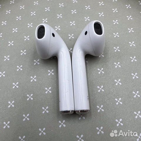 Правый наушник для AirPods 2 оригинал