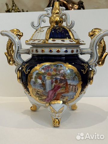 Ваза фарфоровая Китай