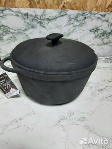 Кастрюля чугунная