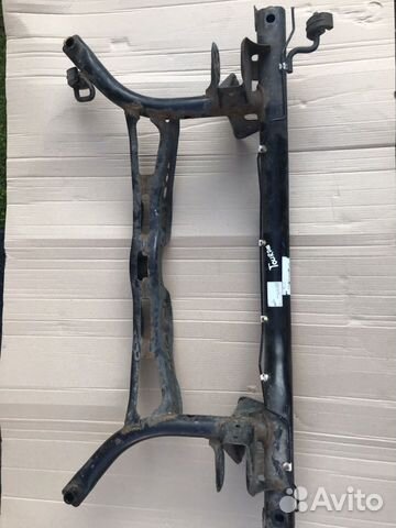 Задняя балка VW Touran