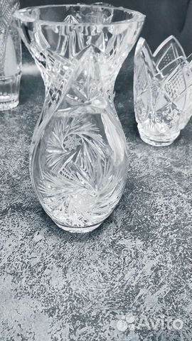 Ваза хрустальная