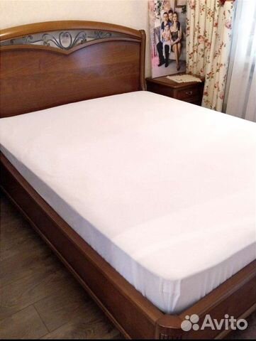 Непромокаемая простыня на резинке мулетон