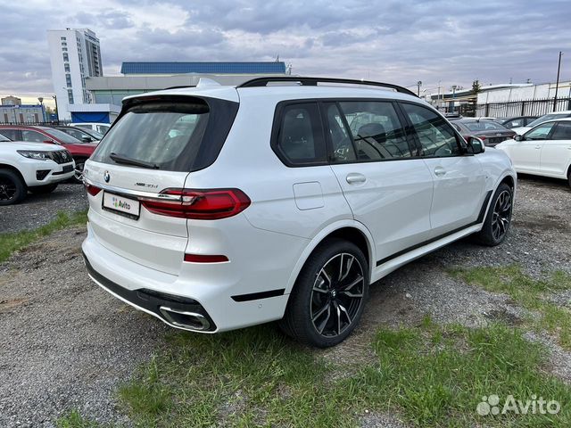 BMW X7 3.0 AT, 2021, 1 км