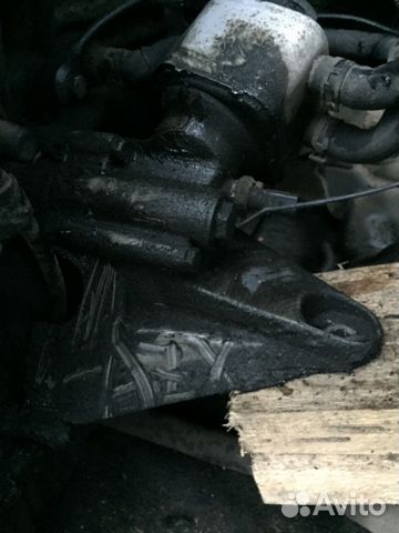 Кронштейн двиг 2.3 AZX 3B0199308 vw passat b5 Кронштейн двиг 2.3 AZX 3B0199308 vw passat b5