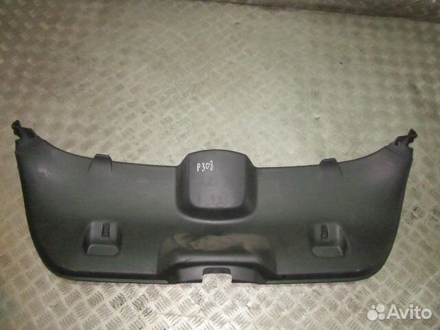 Обшивка крышки багажника для Пежо 308