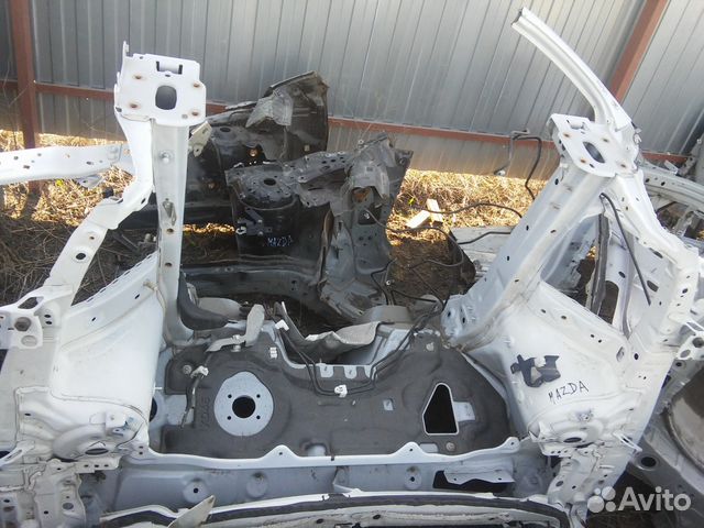 Передняя четверть пилим кузов Mazda CX5 Передняя четверть пилим кузов Mazda CX5