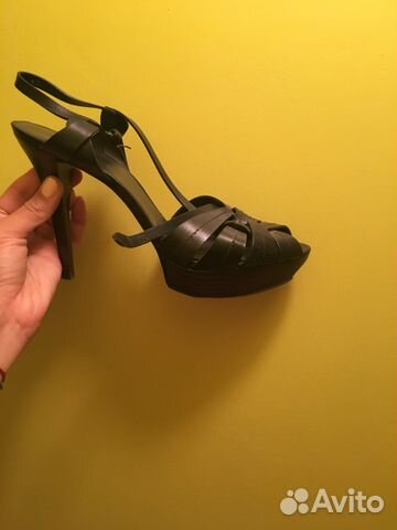 Босоножки Stuart Weitzman Босоножки Stuart Weitzman