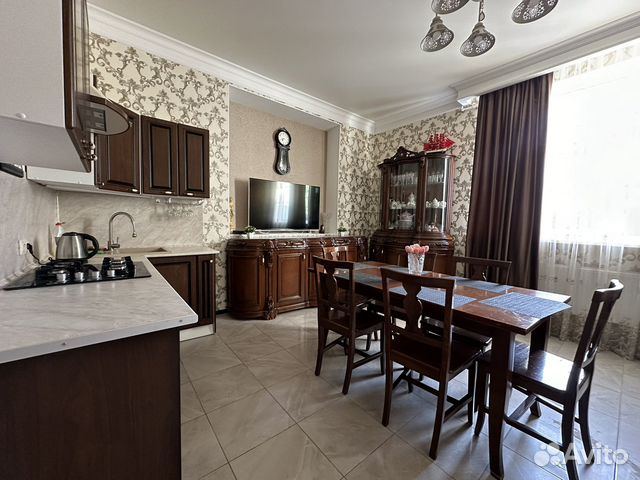 

1-к. квартира, 45 м², 1/3 эт.