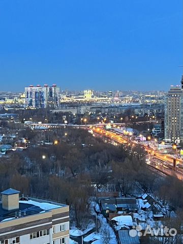 

Квартира-студия, 62 м², 1 кровать