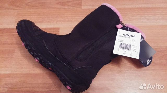 Новые сапоги Adidas libria р.32Черные Оригинал Новые сапоги Adidas libria р.32Черные Оригинал