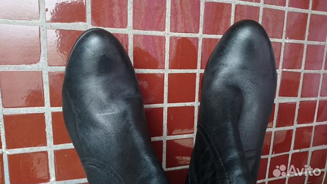 Сапоги черные кожаные на каблуке Karolina 40р Сапоги черные кожаные на каблуке Karolina 40р