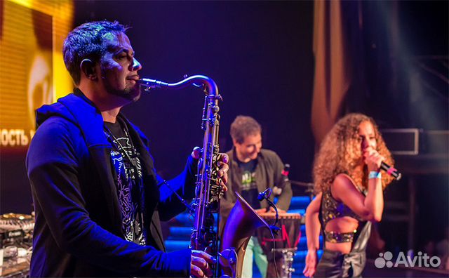 Кавер-группа KeySax, певица, саксофн и диджей Кавер-группа KeySax, певица, саксофн и диджей