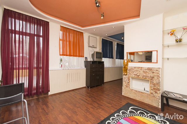 

1-к. квартира, 50 м², 2/5 эт.