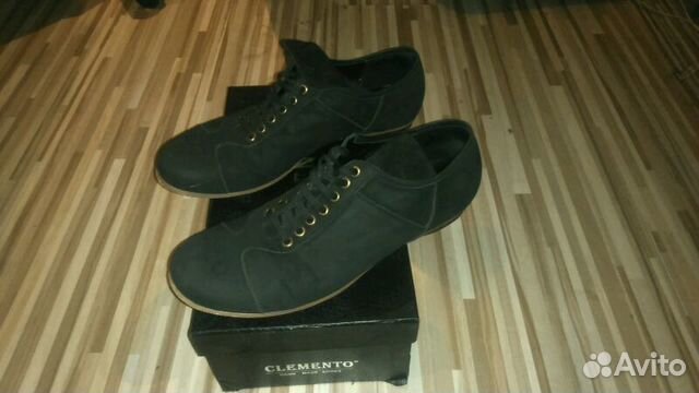 Летние кроссовки