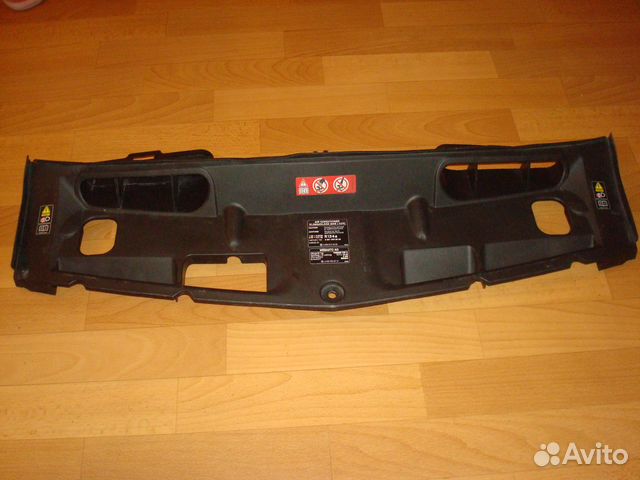 Кожух замка капота mercedes-Benz C klasse w204 б/у Кожух замка капота mercedes-Benz C klasse w204 б/у