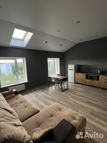 

1-к. квартира, 40 м², 4/4 эт.