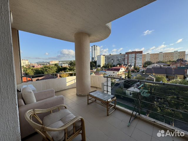 

2-к. квартира, 95 м², 3 кровати