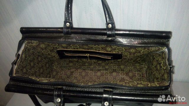 Сумка-саквояж. Натуральная кожа Сумка-саквояж. Натуральная кожа