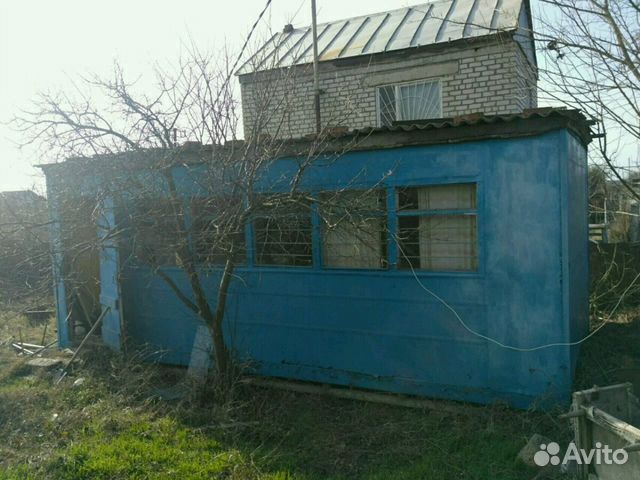 Дача 20 м² на участке 10 сот.