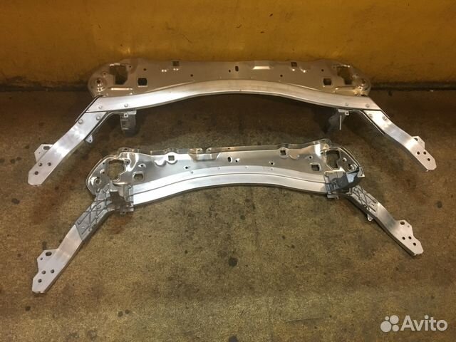 Мерседес Е 213 передняя панель телевизор