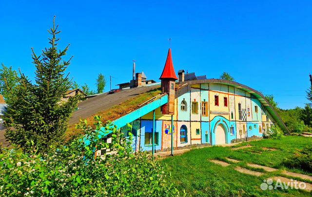 

10-к. и более коттедж, 602 м²
