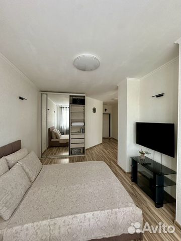 

Квартира-студия, 42 м², 2 кровати