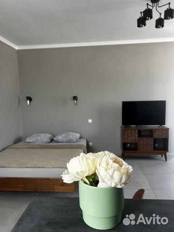 

Квартира-студия, 54 м², 1 кровать